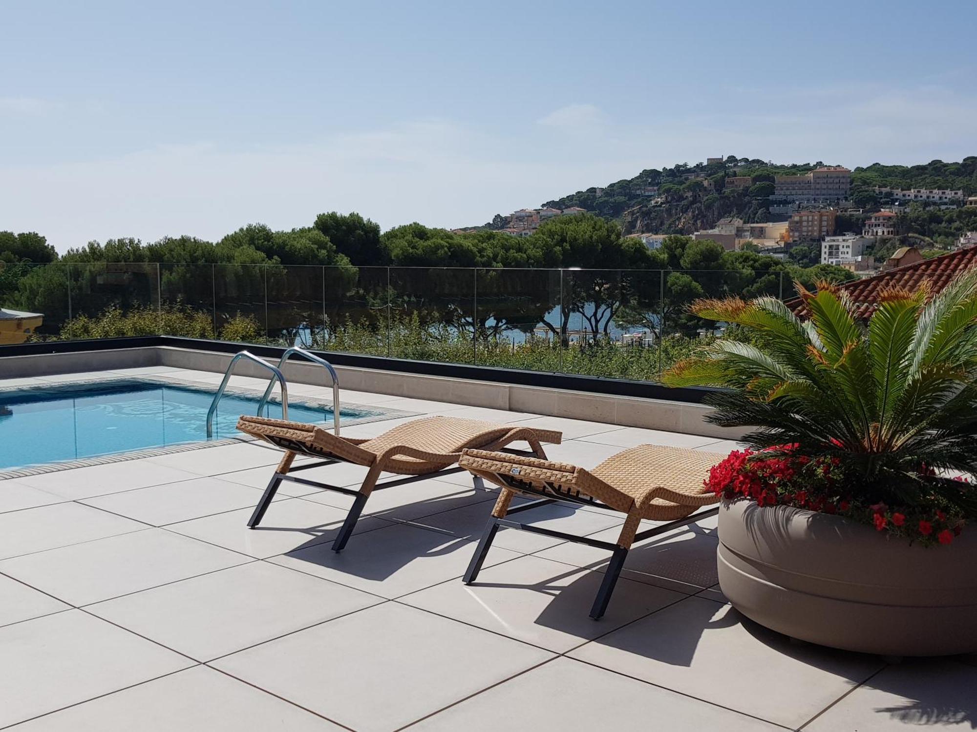 Boutique Hotel Elke Spa Superior Sant Feliu de Guixols Bagian luar foto